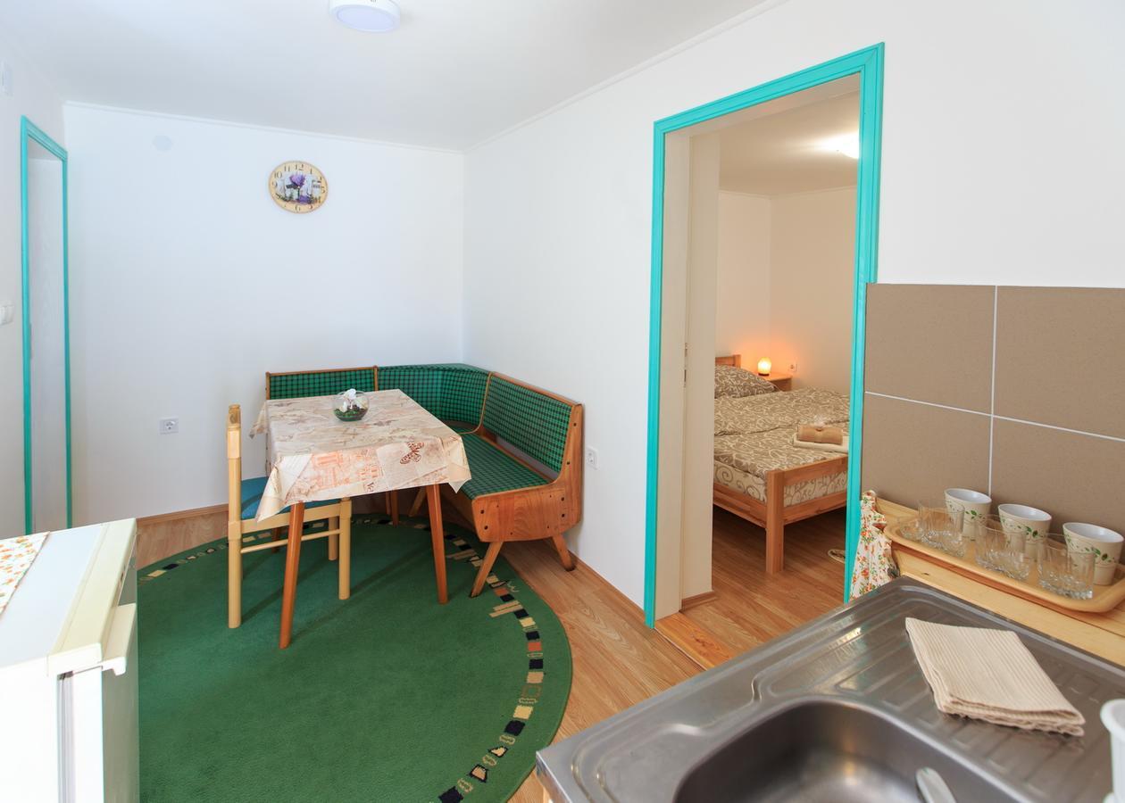 Fortuna Apartments Pacir Extérieur photo